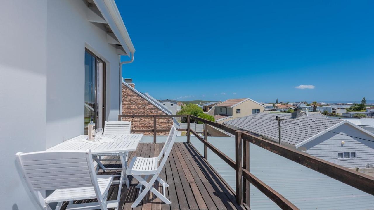 Suikerbekkie Apartment Struisbaai Exterior photo