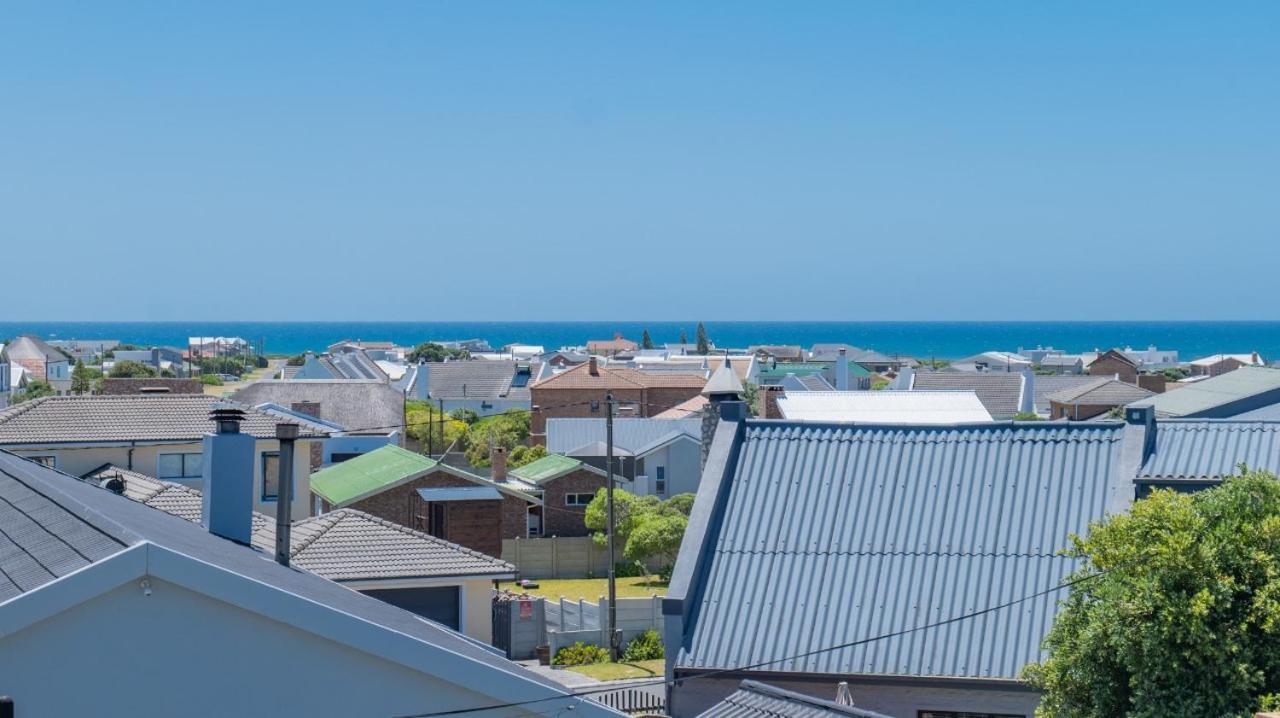 Suikerbekkie Apartment Struisbaai Exterior photo